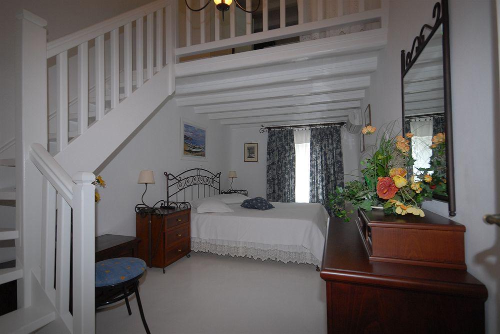 Peter'S Arhontiko Apartment Mykonos Town ภายนอก รูปภาพ