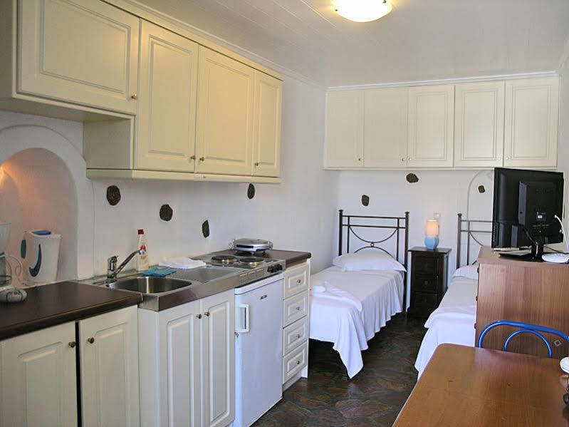 Peter'S Arhontiko Apartment Mykonos Town ภายนอก รูปภาพ
